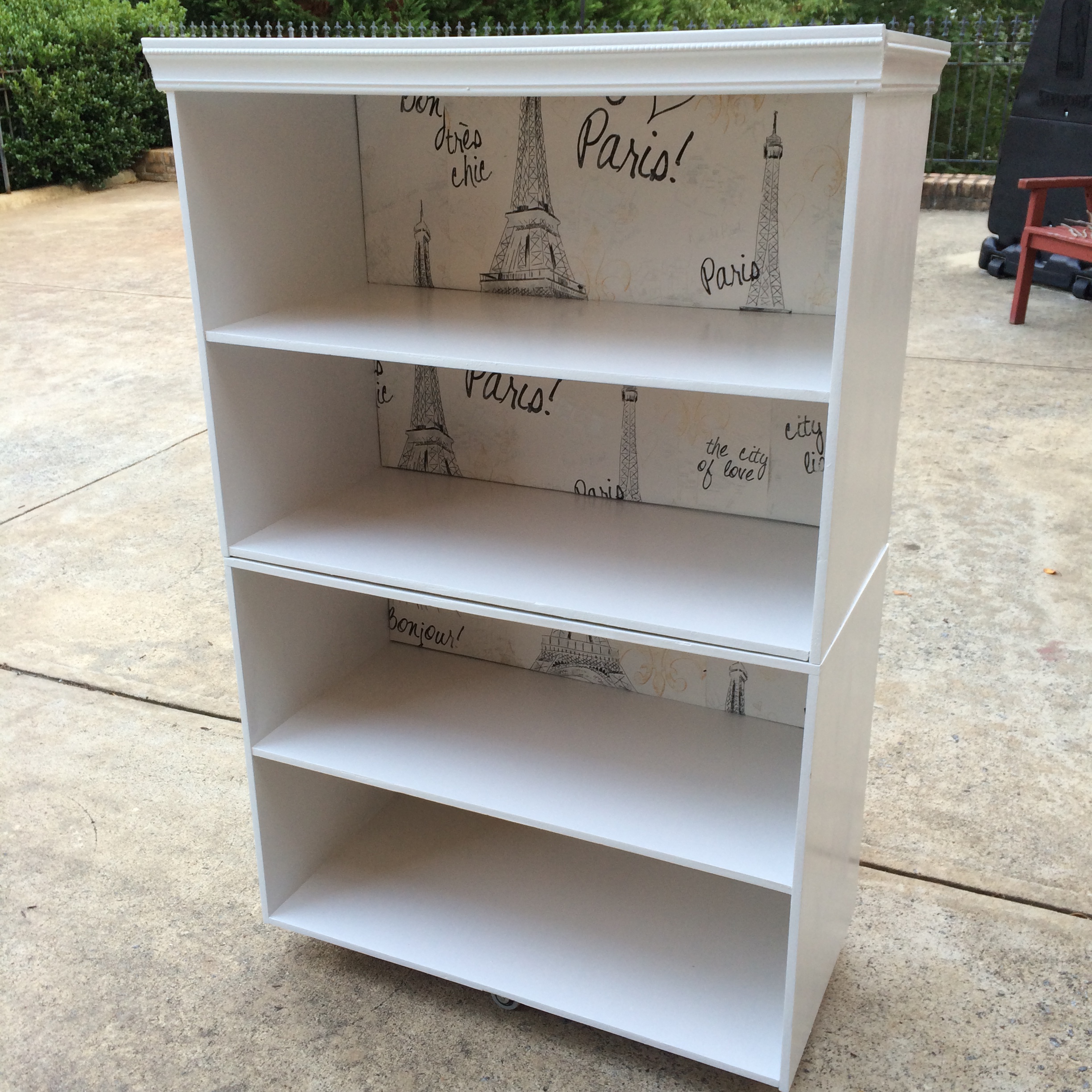 Easy to create bookcases from boxes